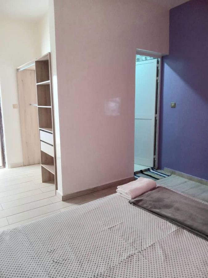 Residence Marie France Mendy Toubab Dialaw Exterior photo