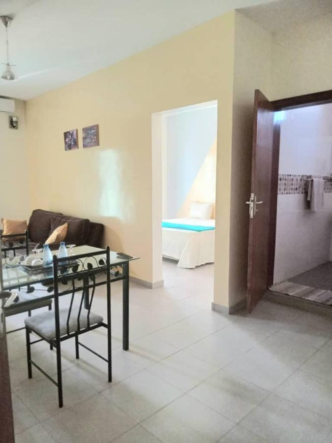 Residence Marie France Mendy Toubab Dialaw Exterior photo