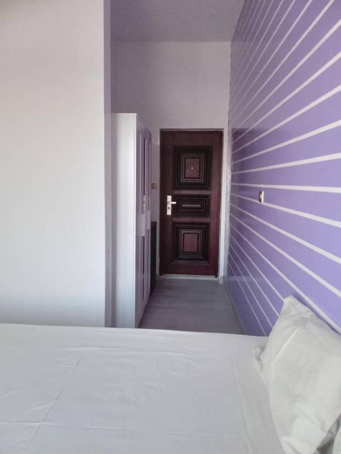 Residence Marie France Mendy Toubab Dialaw Exterior photo